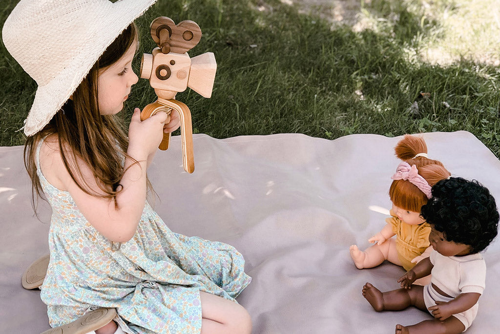 Super 16 Pro Wooden Toy Camera With Tripod