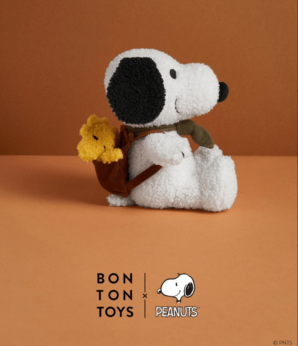 SNOOPY 8 inch plush with Woodstock in Backpack
